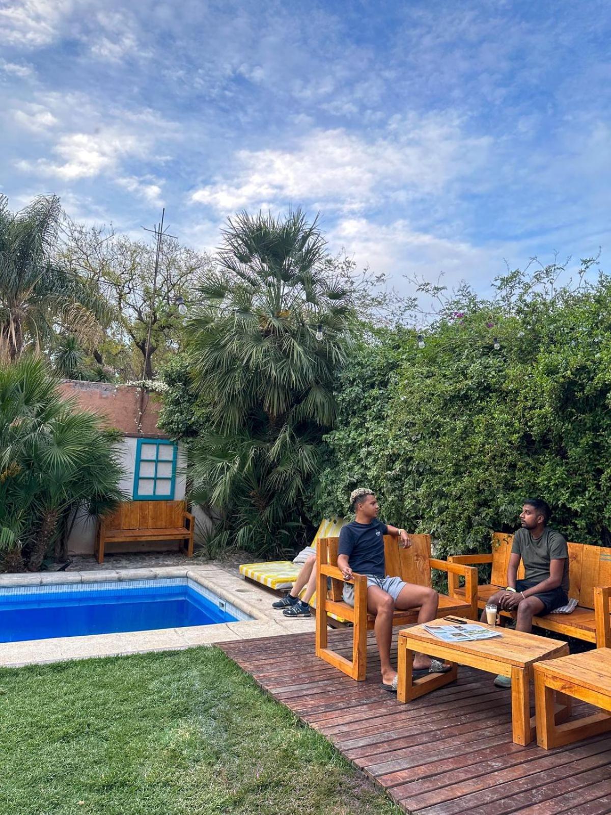 Gorilla Hostel Mendoza Luaran gambar