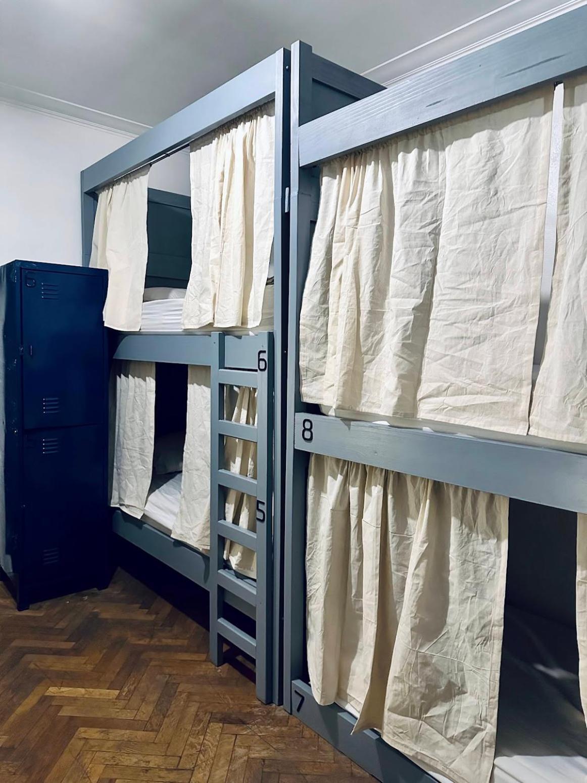 Gorilla Hostel Mendoza Luaran gambar
