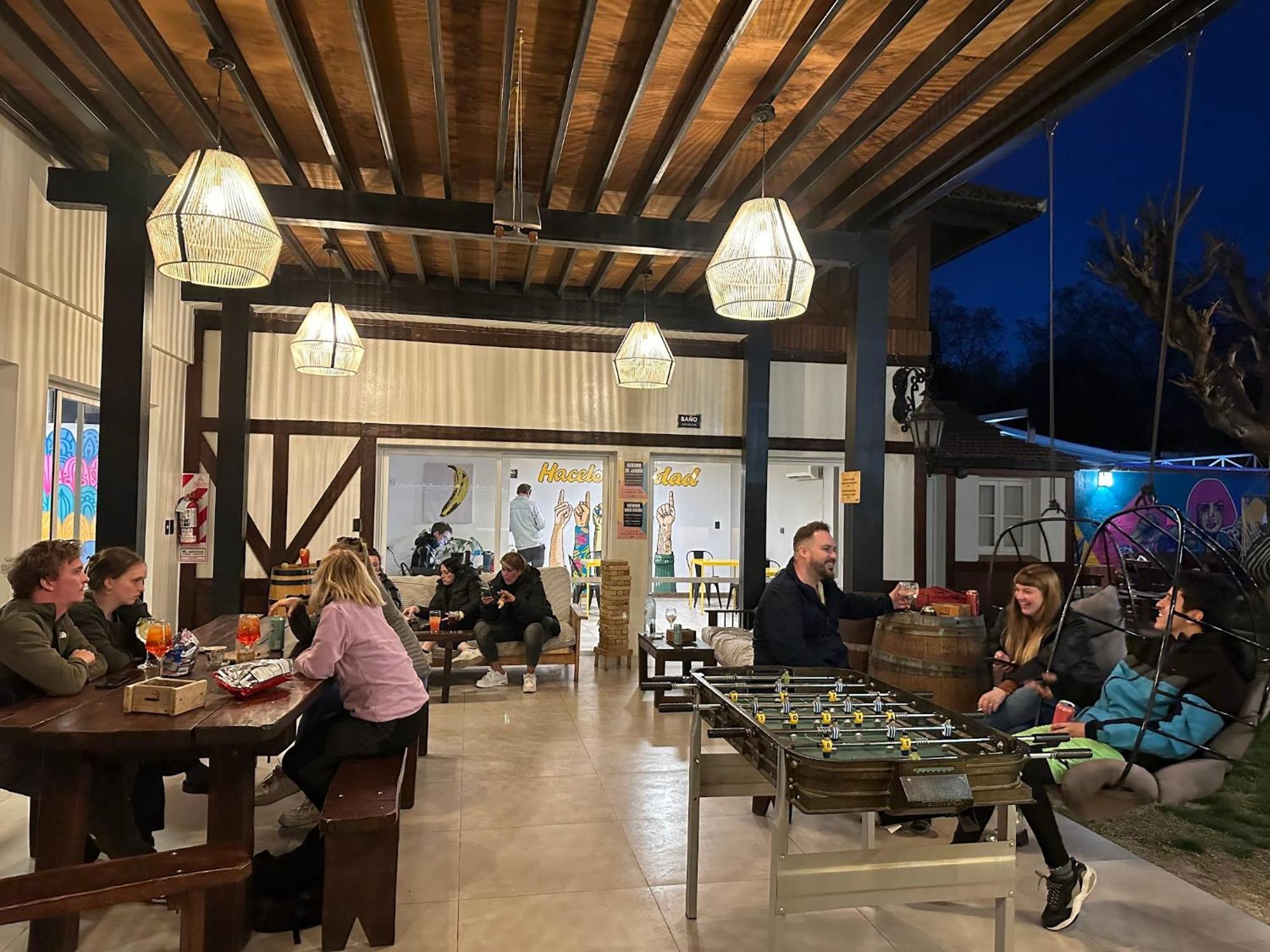 Gorilla Hostel Mendoza Luaran gambar