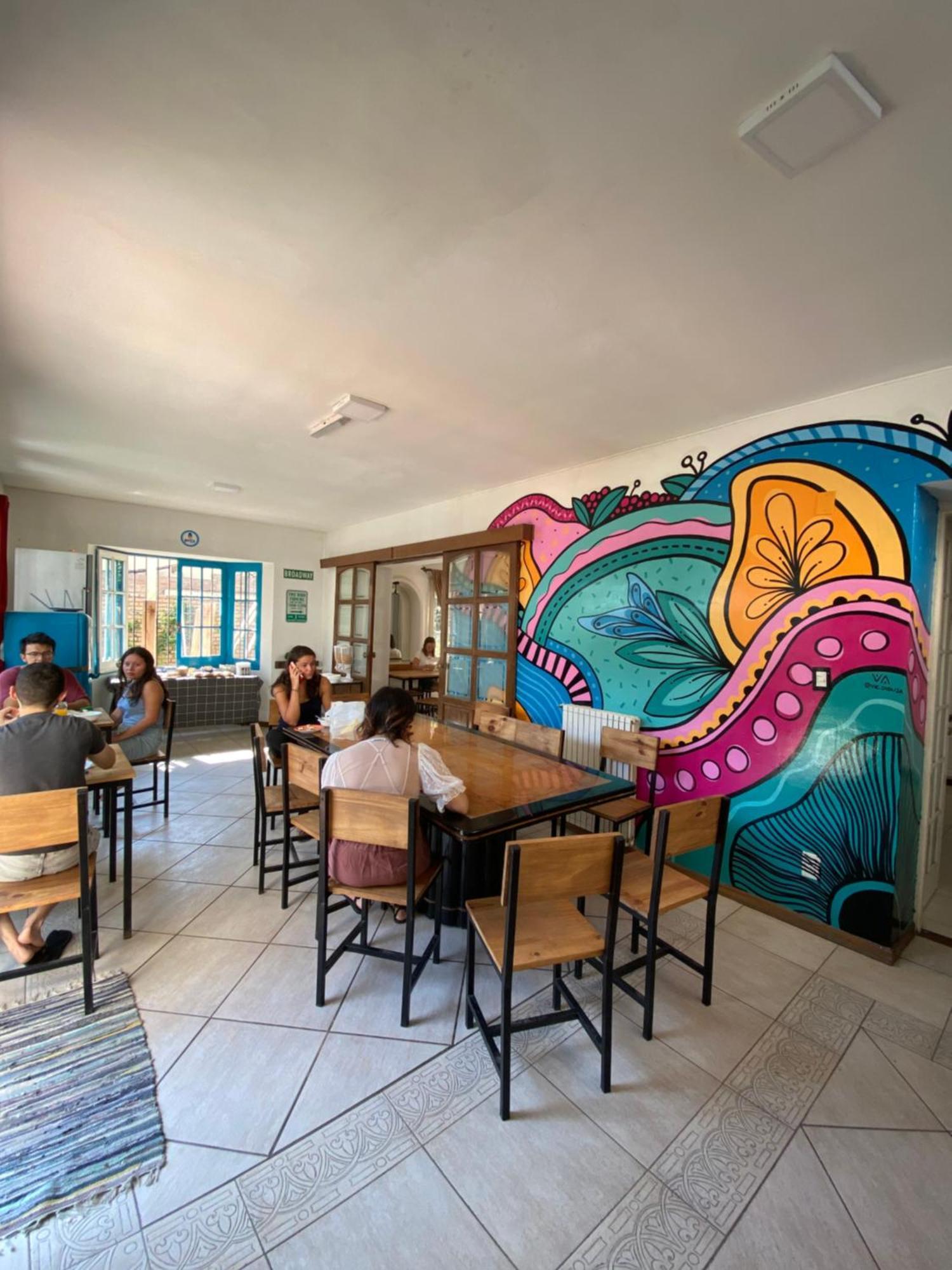Gorilla Hostel Mendoza Luaran gambar