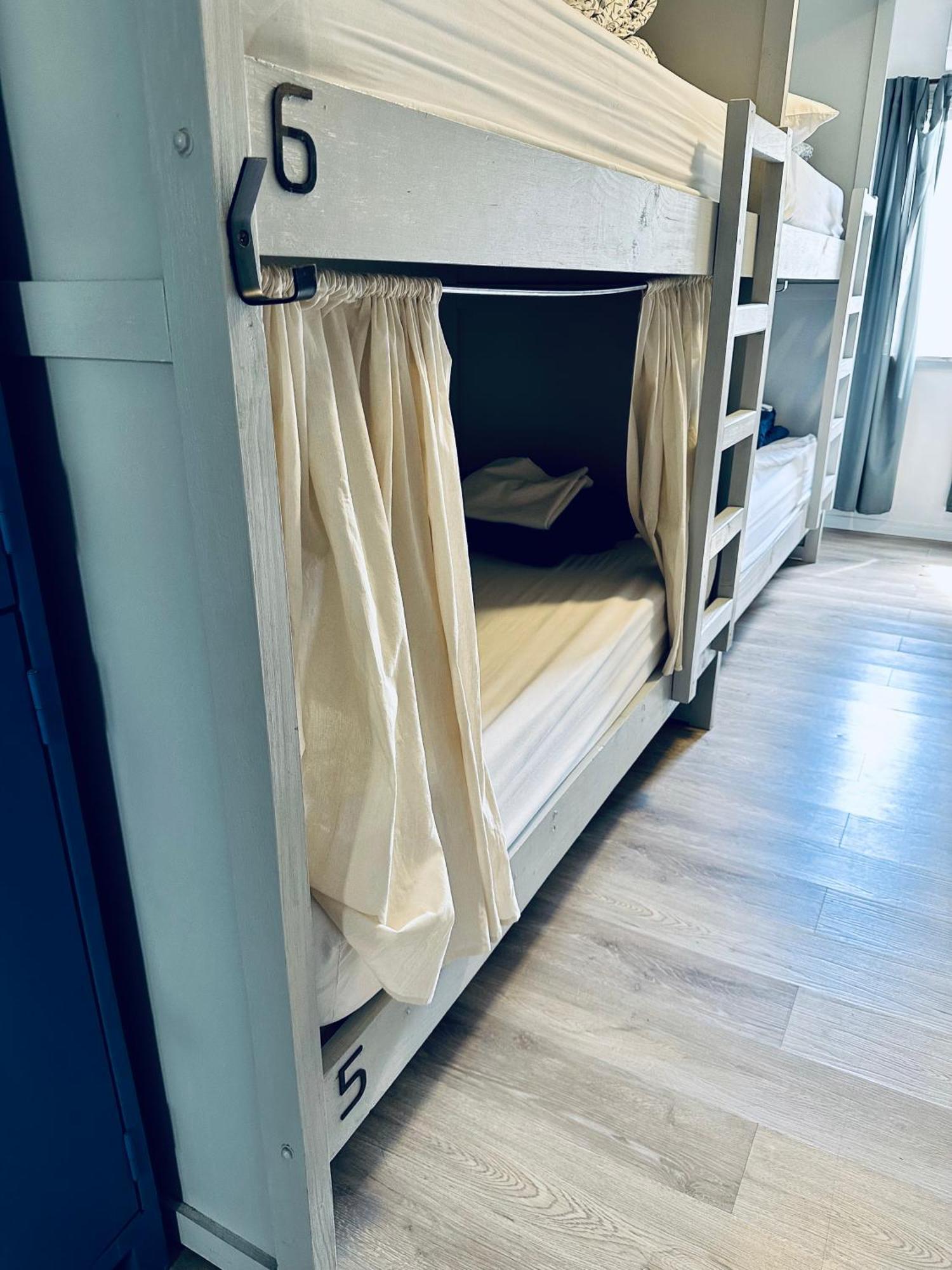 Gorilla Hostel Mendoza Bilik gambar