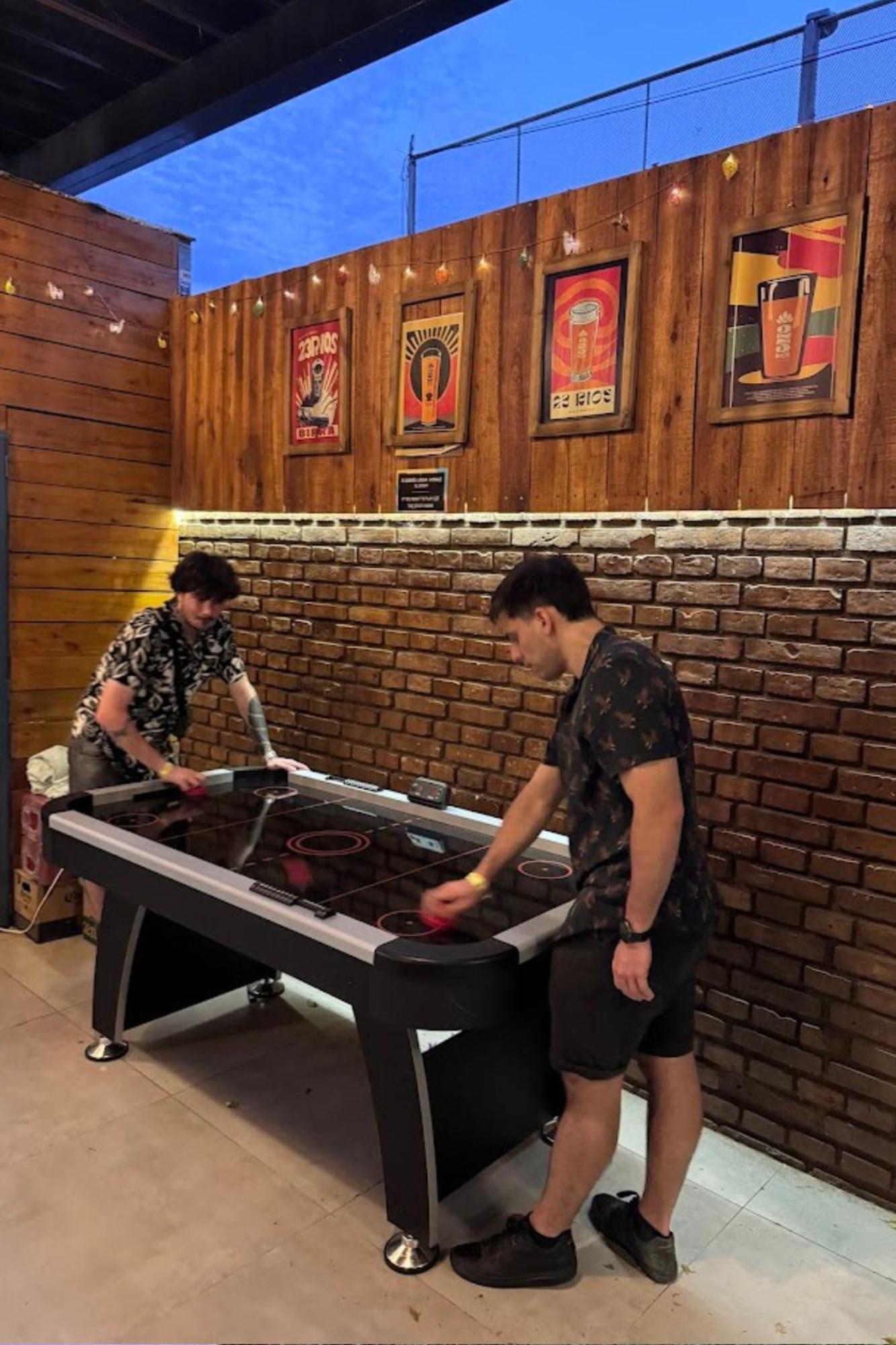 Gorilla Hostel Mendoza Luaran gambar